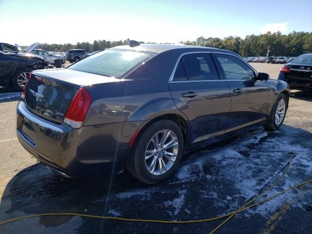 2019 Chrysler 300 Touring