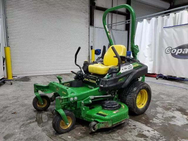 2019 John Deere Z915E