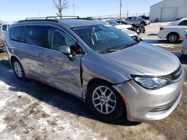 2020 Chrysler Voyager LXI