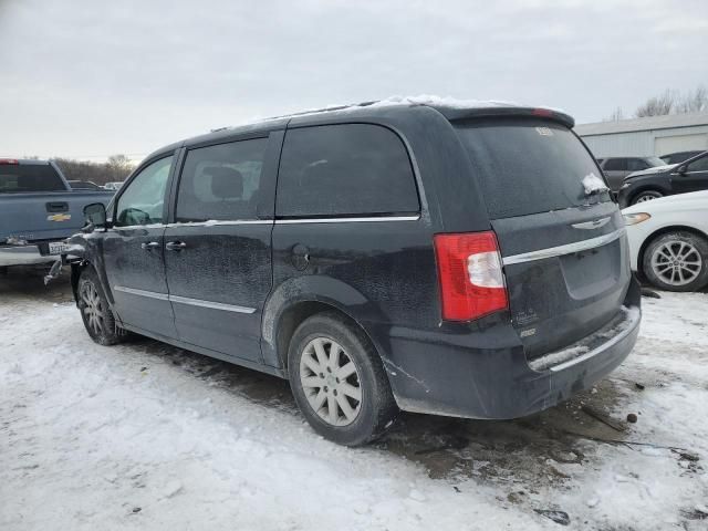 2016 Chrysler Town & Country Touring