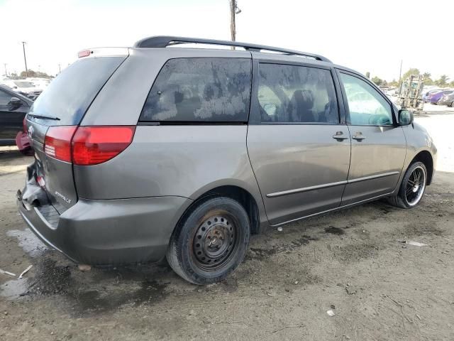 2005 Toyota Sienna CE