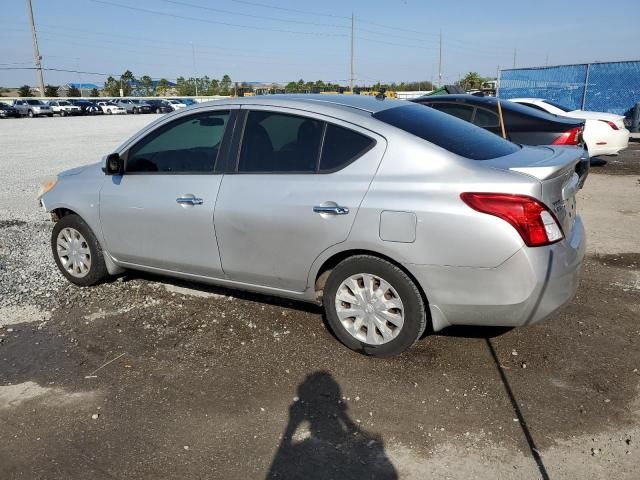 2013 Nissan Versa S