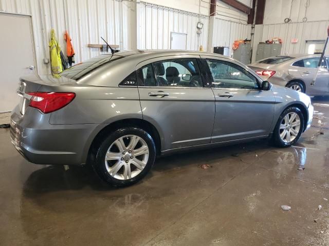 2013 Chrysler 200 LX