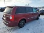 2013 Chrysler Town & Country S