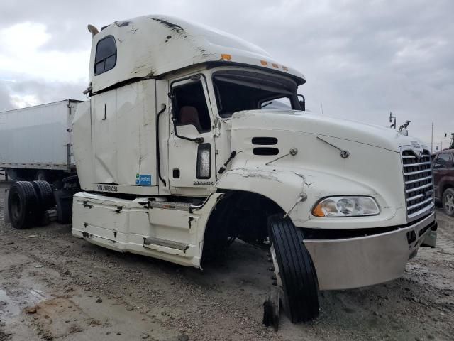 2018 Mack 600 CXU600