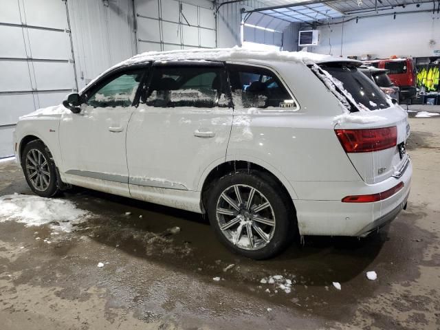 2019 Audi Q7 Premium Plus