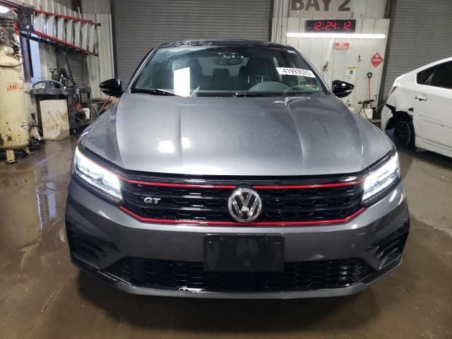 2018 Volkswagen Passat GT