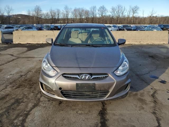 2012 Hyundai Accent GLS