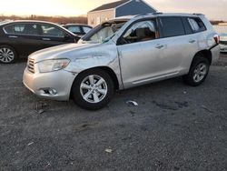 Salvage cars for sale from Copart Assonet, MA: 2010 Toyota Highlander SE