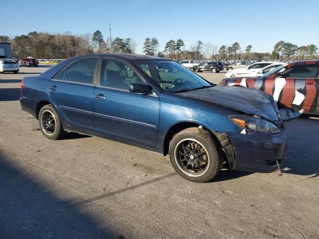 2004 Toyota Camry LE