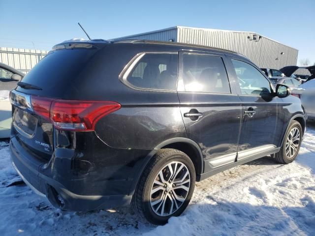 2016 Mitsubishi Outlander SE