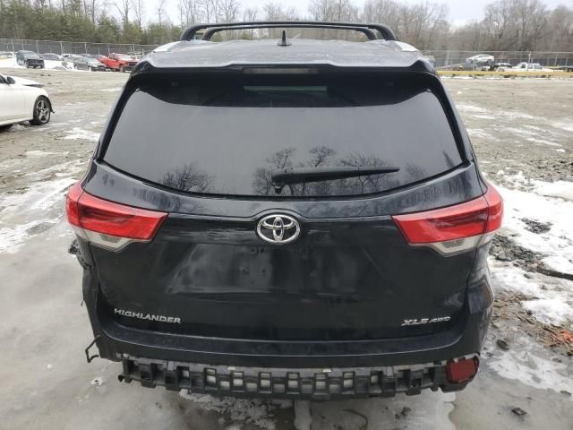 2018 Toyota Highlander SE