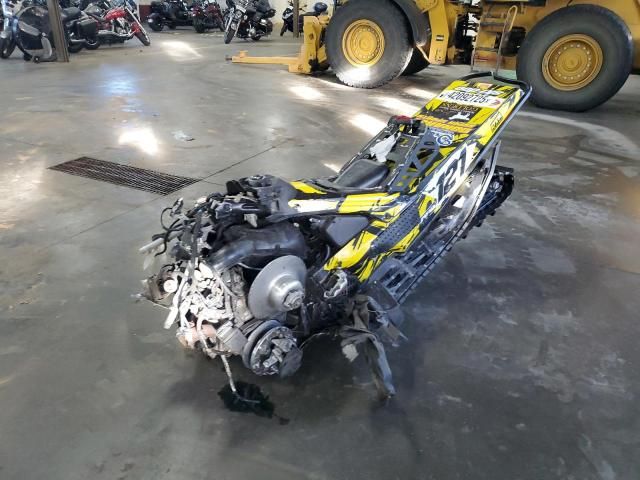 2021 Skidoo MXZ 600