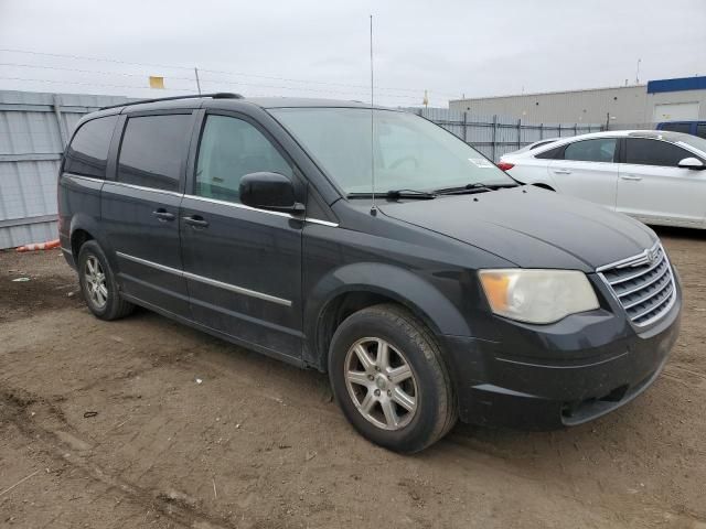 2009 Chrysler Town & Country Touring