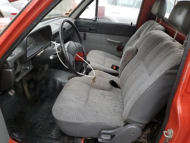 1983 Toyota Pickup 1/2 TON RN44