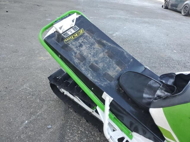 2016 Arctic Cat Snowmobile