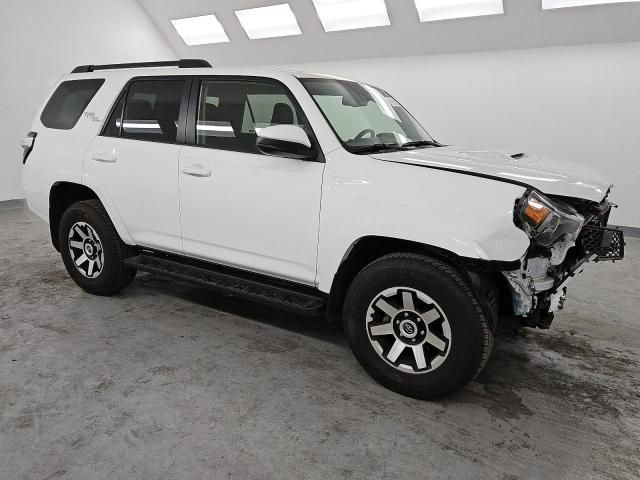 2024 Toyota 4runner SR5/SR5 Premium