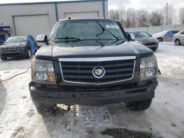 2004 Cadillac Escalade Luxury