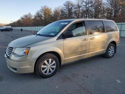 2010 Chrysler Town & Country LX en venta en Brookhaven, NY