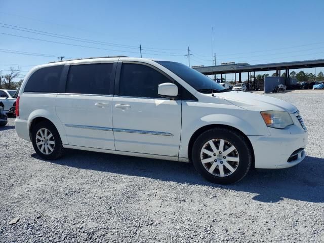 2013 Chrysler Town & Country Touring