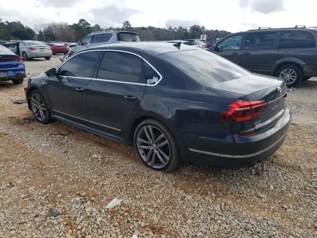 2017 Volkswagen Passat R-Line