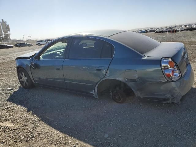 2002 Nissan Altima Base