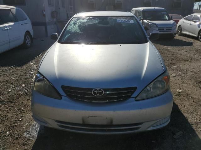 2004 Toyota Camry LE