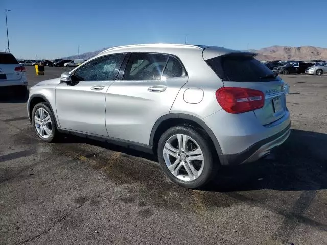 2015 Mercedes-Benz GLA 250