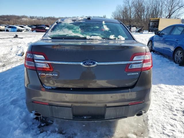 2016 Ford Taurus SE