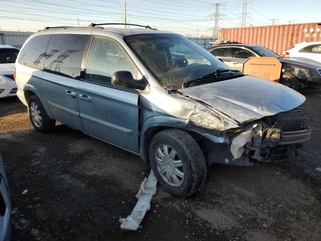 2006 Chrysler Town & Country Touring