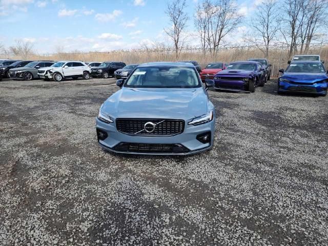 2024 Volvo S60 Core