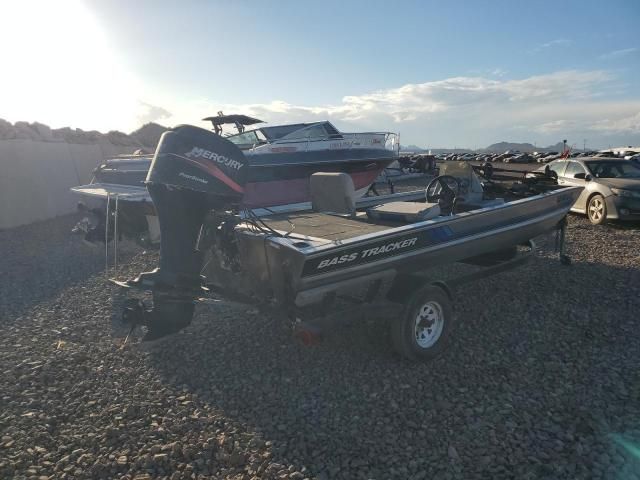 1994 Tracker Boat