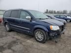 2014 Chrysler Town & Country Touring L