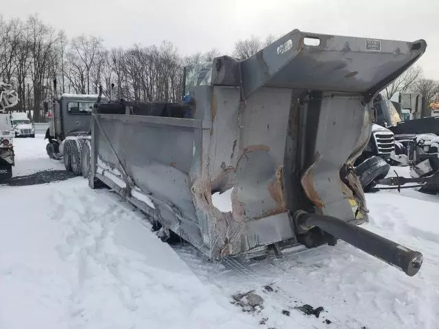 2006 Peterbilt 379