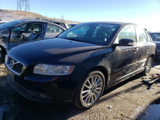 2011 Volvo S40 T5