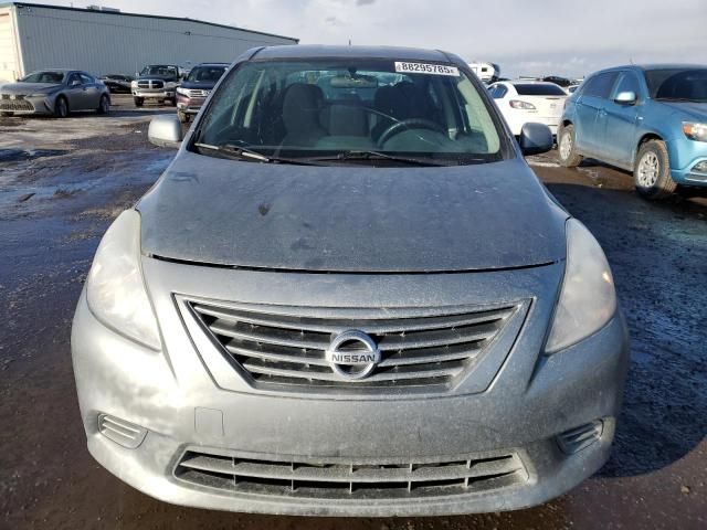 2013 Nissan Versa S