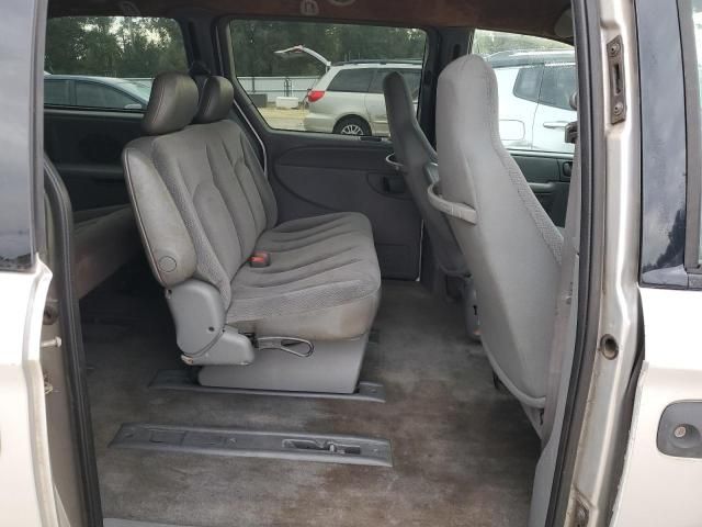 2004 Dodge Grand Caravan SE