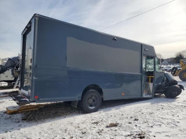 2020 Ford F59