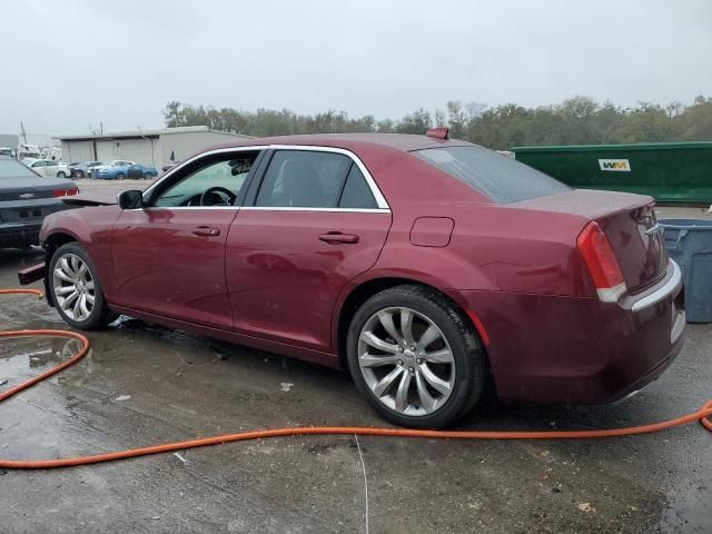 2018 Chrysler 300 Touring