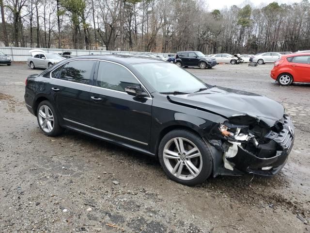 2012 Volkswagen Passat SEL