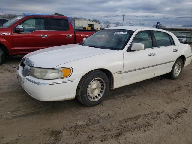 1998 Lincoln Town Car Executive