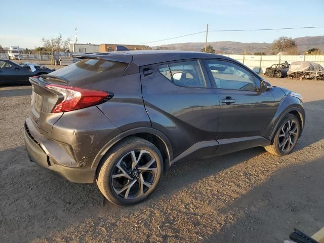 2022 Toyota C-HR XLE