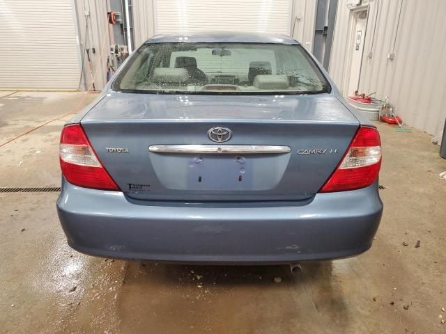 2004 Toyota Camry LE