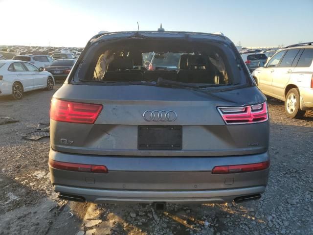 2017 Audi Q7 Premium Plus