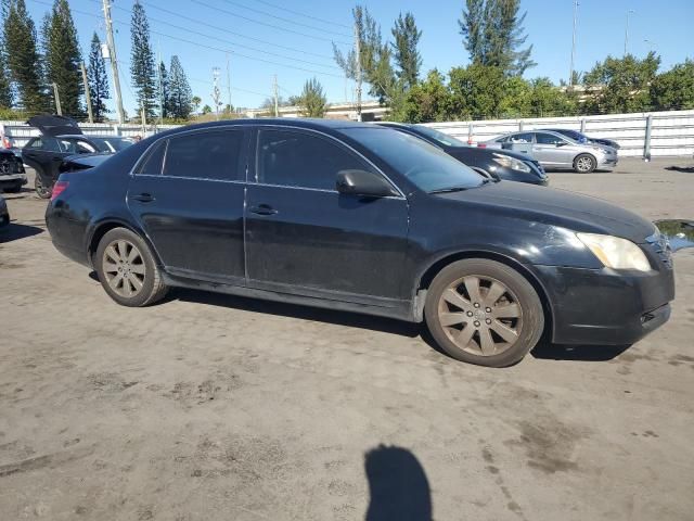 2005 Toyota Avalon XL