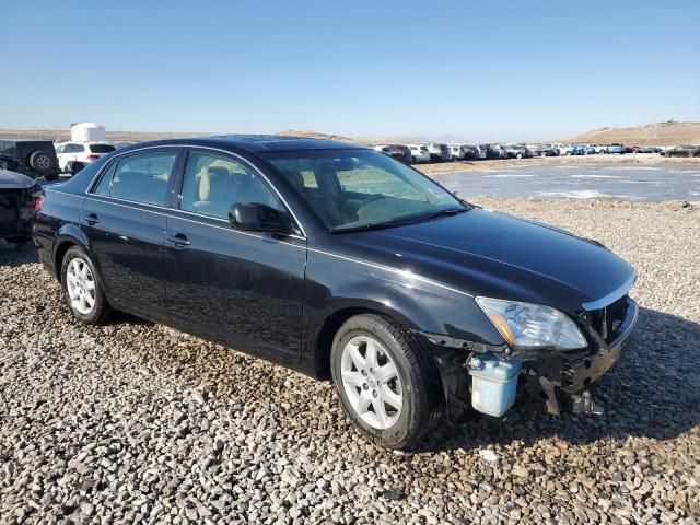 2005 Toyota Avalon XL