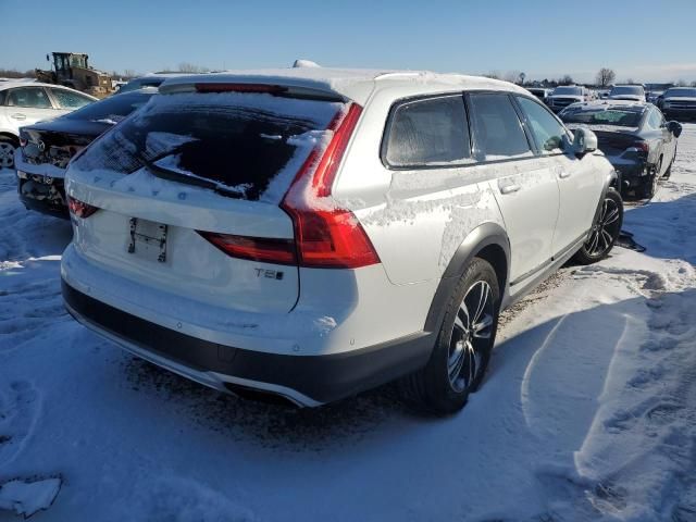 2018 Volvo V90 Cross Country T5 Momentum