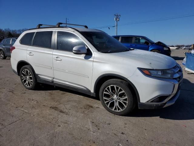 2016 Mitsubishi Outlander SE