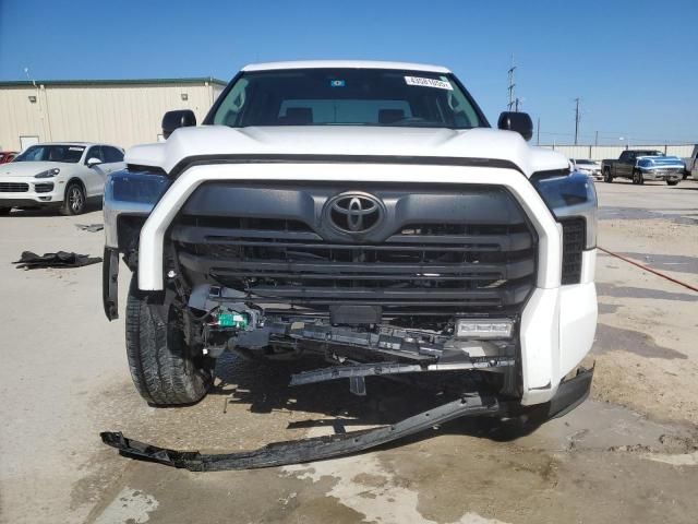 2022 Toyota Tundra Crewmax SR