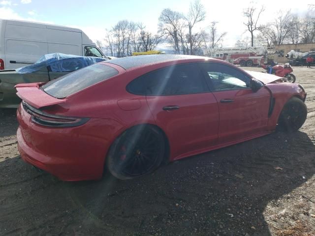 2019 Porsche Panamera GTS